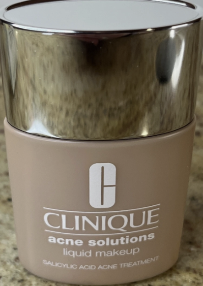 Clinique Acne Solutions Liquid Makeup - Fresh Beige CN74