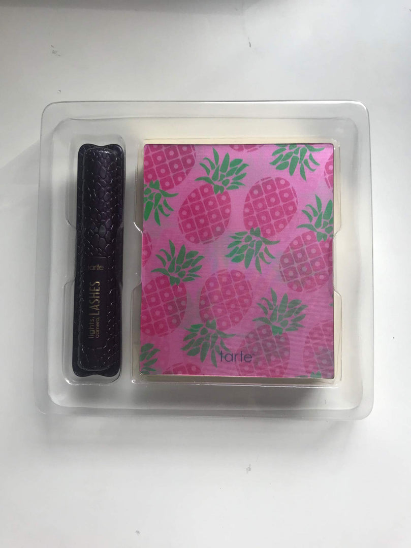 Tarte Flawless on the Fly set - Eyeshadow Palette & Lights, Camera Lashes Mascara