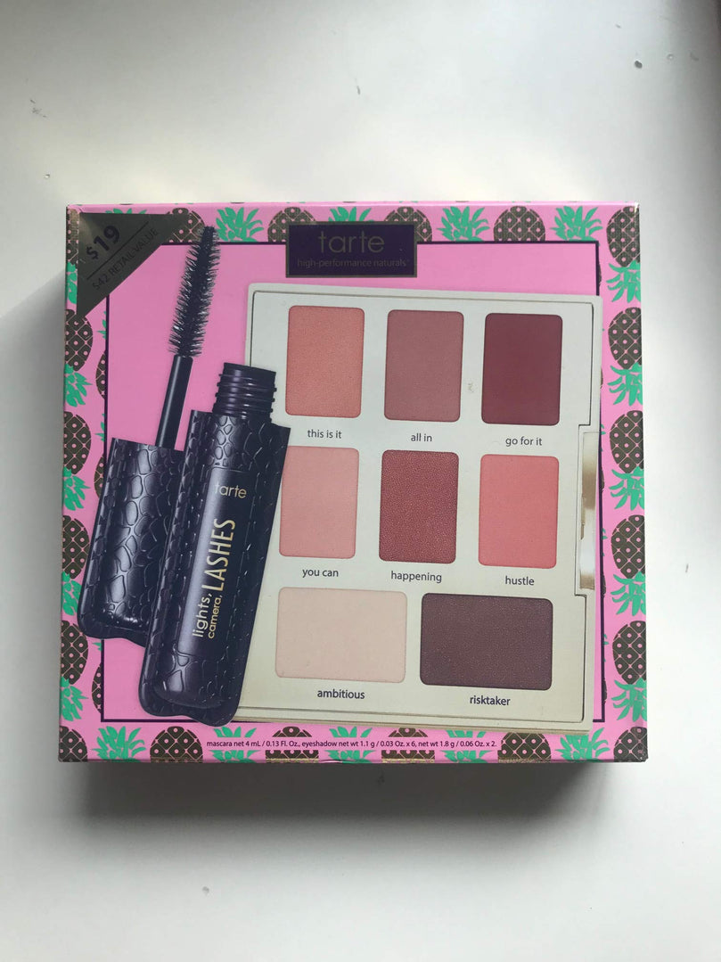 Tarte Flawless on the Fly set - Eyeshadow Palette & Lights, Camera Lashes Mascara