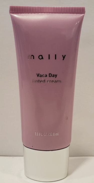 Mally Vaca Day Tinted Cream Medium 1 fl oz