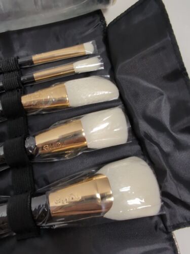 Tarte The Glam Fam Brush Set 5 Travel Size Brushes w/ Gold Brush Case BRAND NEW