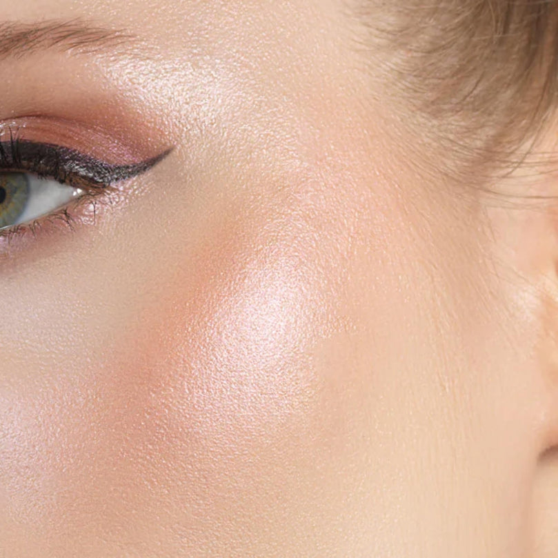 Heavens Hue Highlighter - Kitten by Stila for Women - 0.35 oz Highlighter