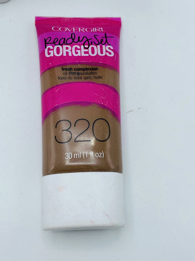 COVERGIRL Ready Set Gorgeous Foundation Soft Sable 320, 1 oz (packaging may vary)