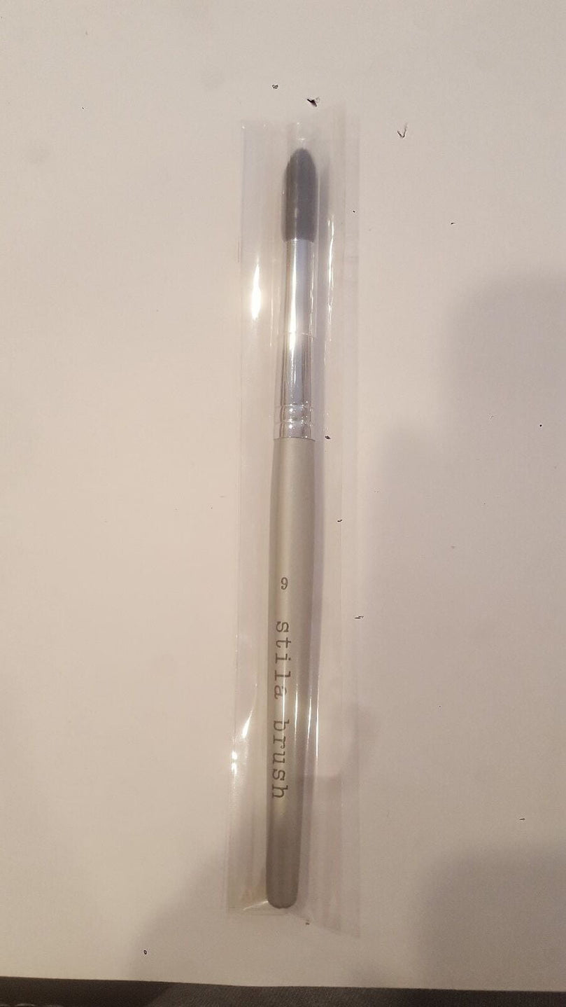 Stila All Over Blend Brush #9 BRAND NEW